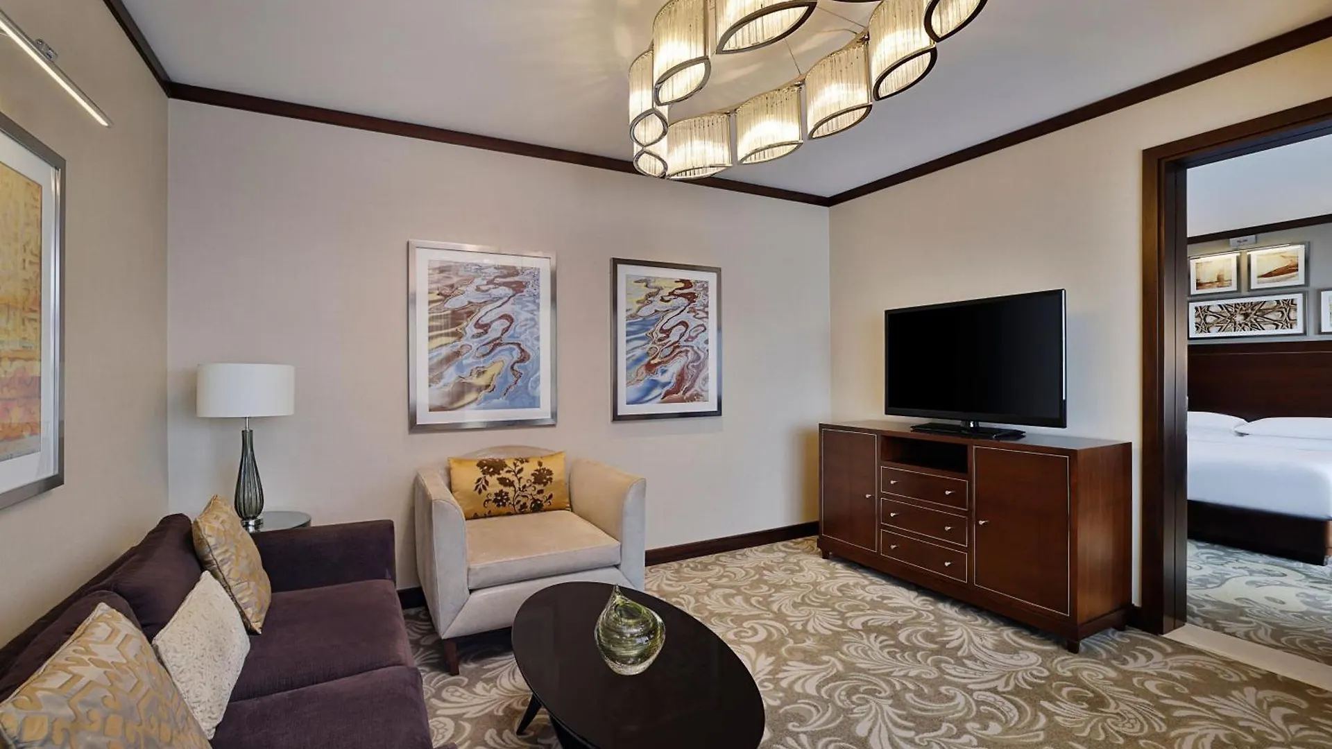 Sheraton Dubai Creek Hotel & Towers