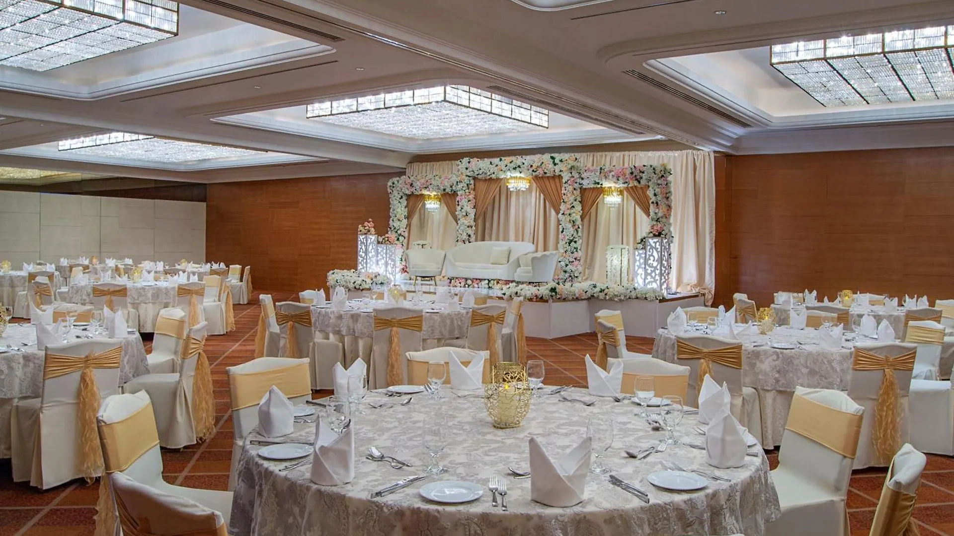 Sheraton Dubai Creek Hotel & Towers United Arab Emirates